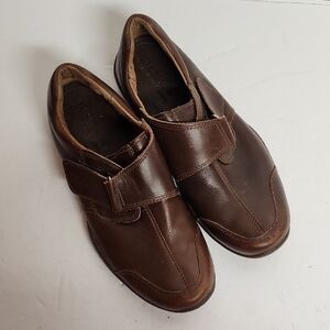 Kickers Women's Dark Brown Leather Velcro Strap Loafers Size 38/7.5 US Walking